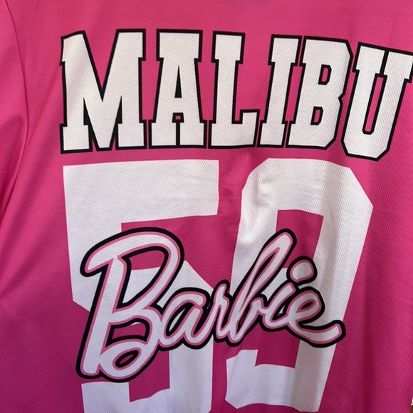 Malibu Barbie baseball shirt, size large - Picture 8 of 9